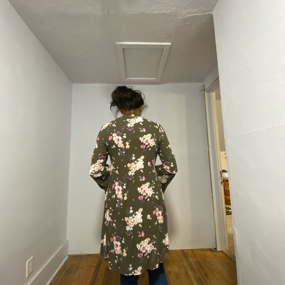 Cardigan - Picture 2 of 2